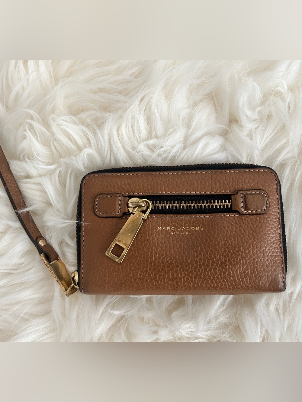 Marc Jacobs Tan Pebbled Leather Wristlet Wallet with Gold Hardware